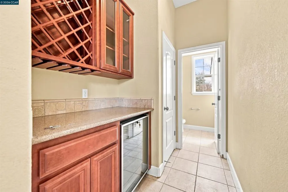 5193 Crystyl Ranch Drive Concord, CA 94521