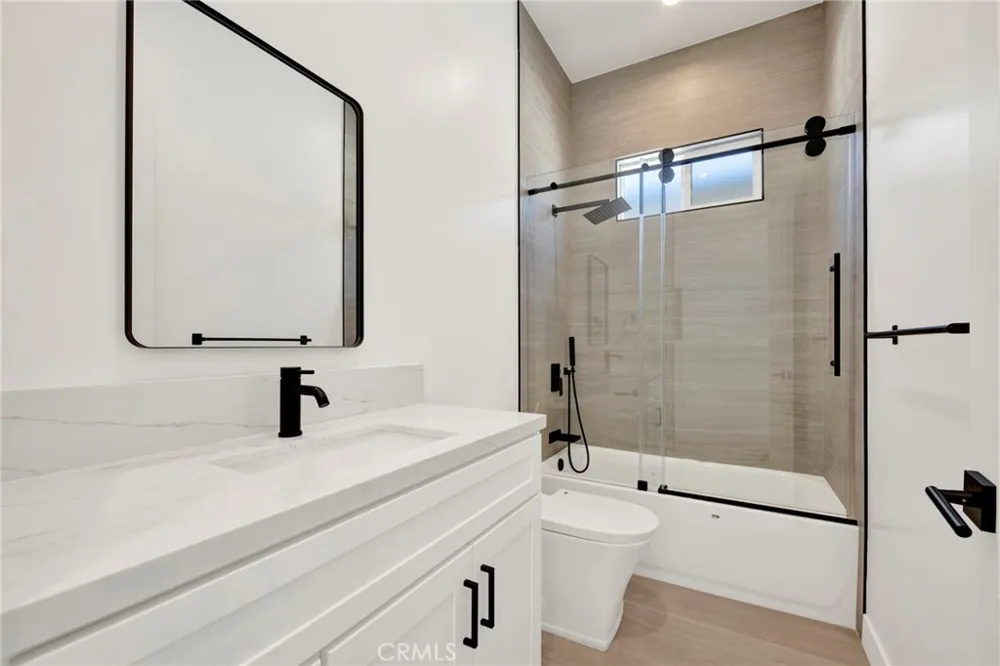 6508 Beck Avenue North Hollywood, CA 91606