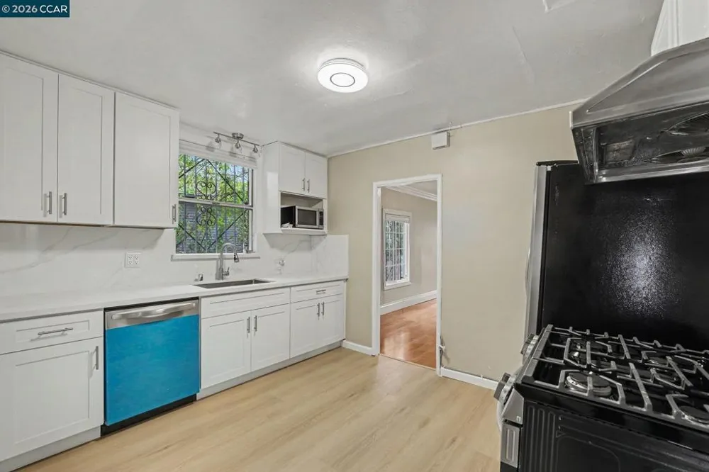 2616 73rd Ave Oakland, CA 94605