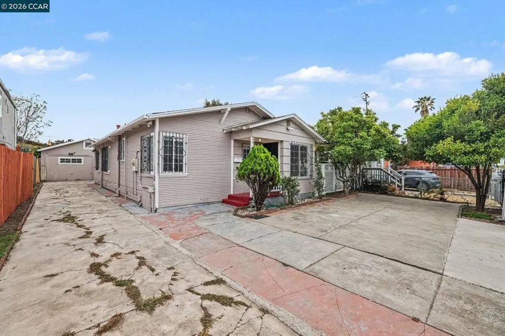 2616 73rd Ave Oakland, CA 94605