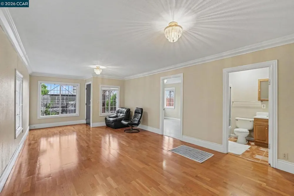 2616 73rd Ave Oakland, CA 94605
