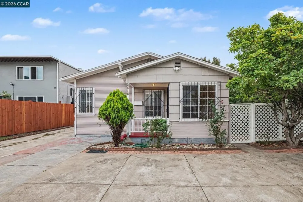 2616 73rd Ave Oakland, CA 94605
