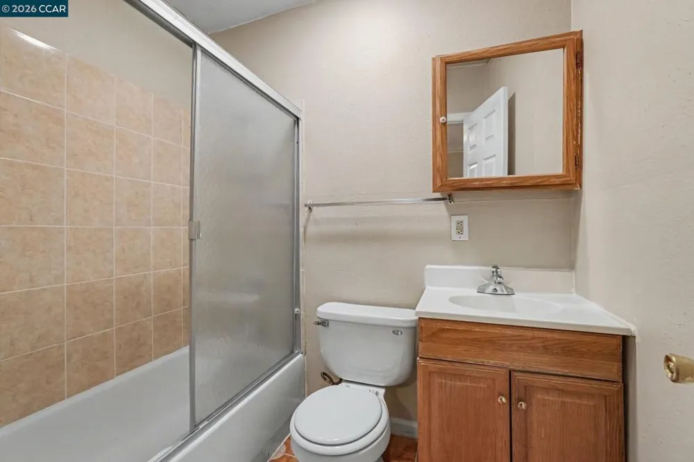 2616 73rd Ave Oakland, CA 94605