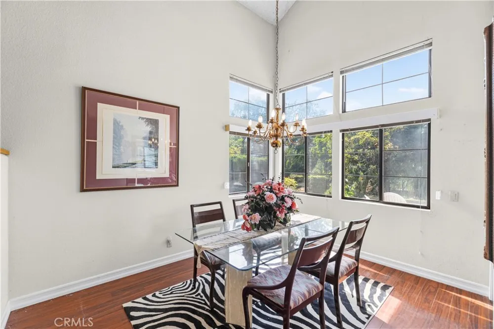 10133 Saddlehill Rancho Cucamonga, CA 91737