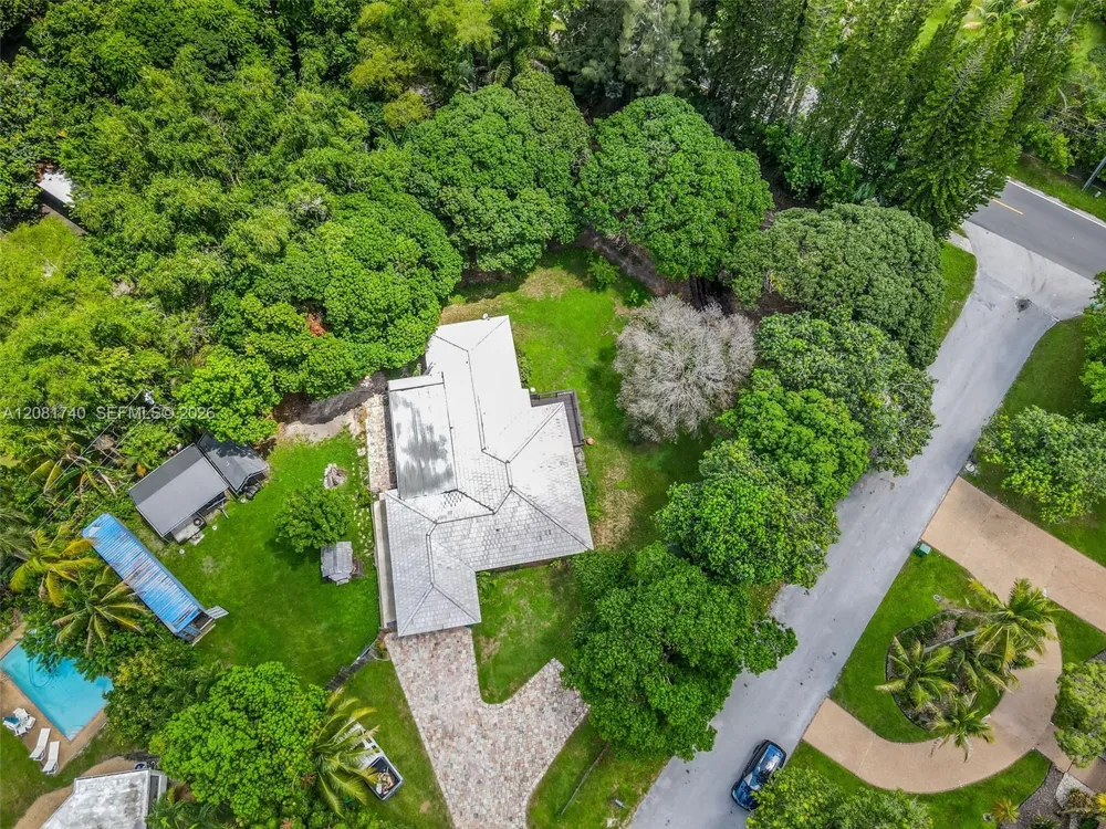 6105 SW 55th Ct Davie, FL 33314