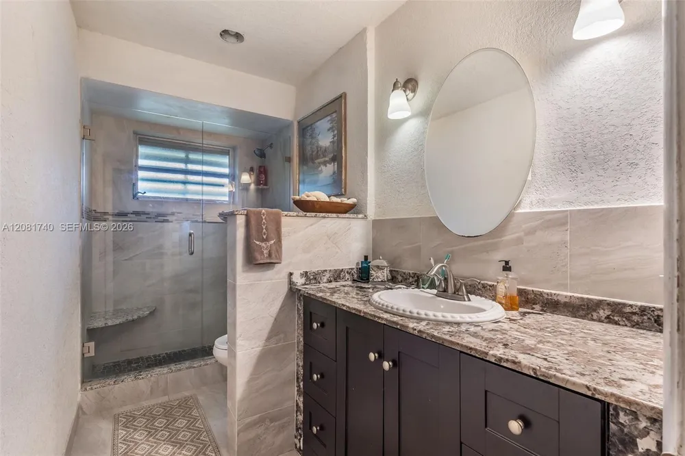 6105 SW 55th Ct Davie, FL 33314