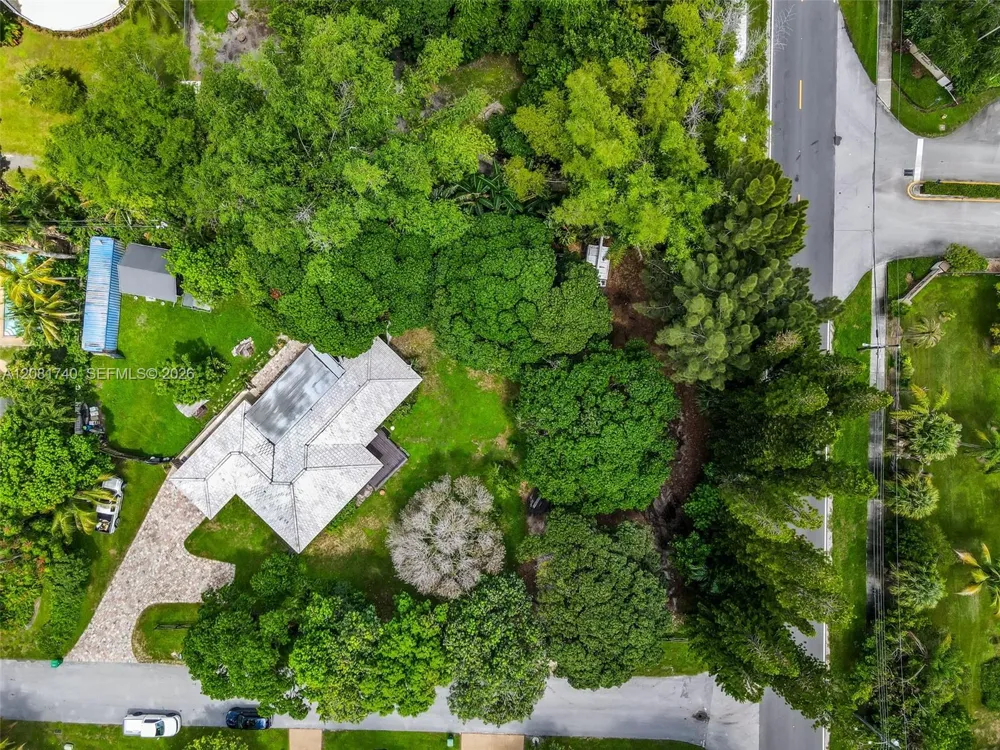 6105 SW 55th Ct Davie, FL 33314