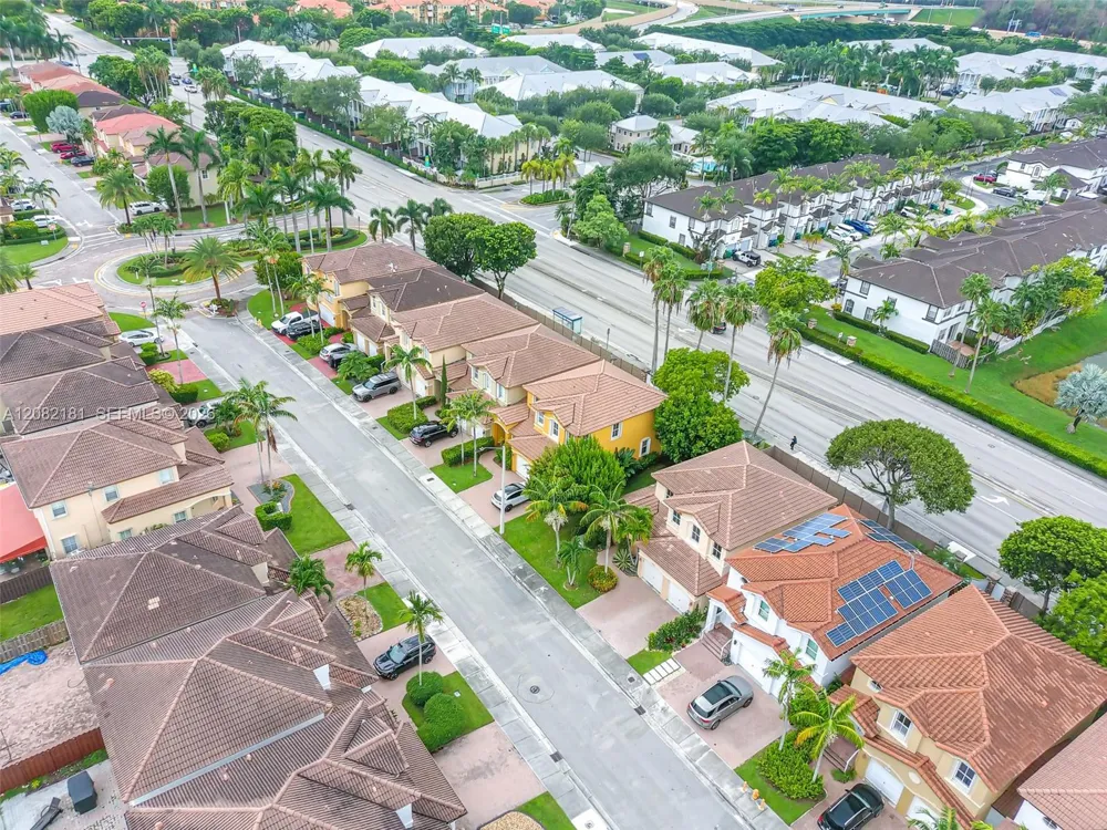 7670 NW 113th Path Doral, FL 33178