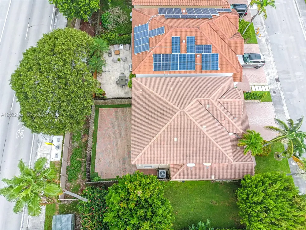 7670 NW 113th Path Doral, FL 33178