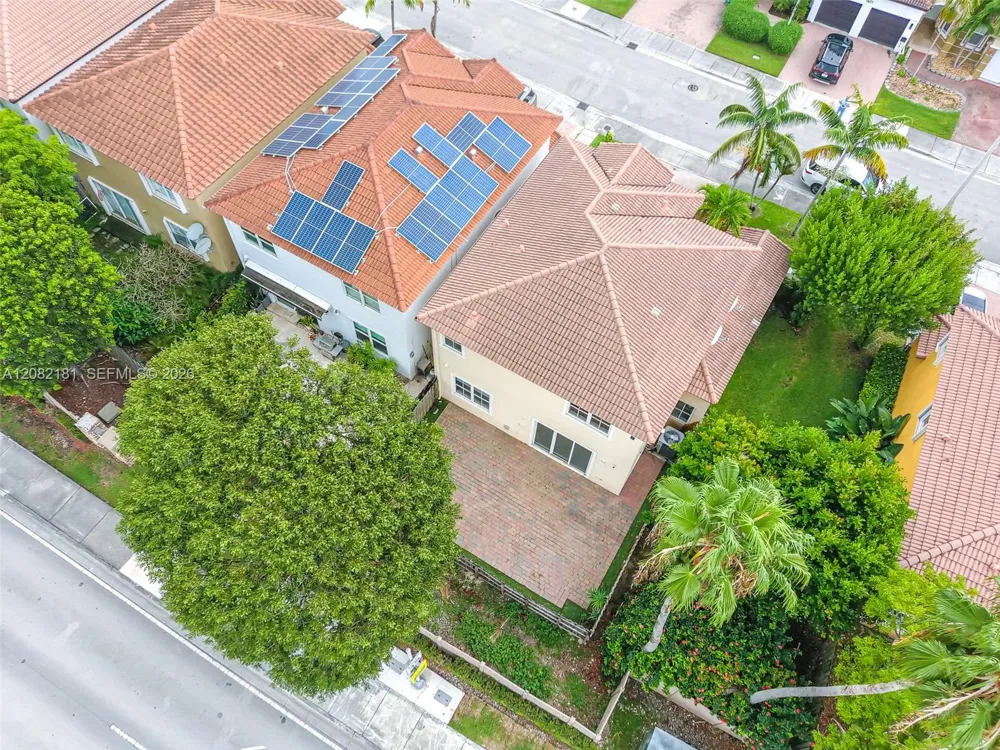 7670 NW 113th Path Doral, FL 33178