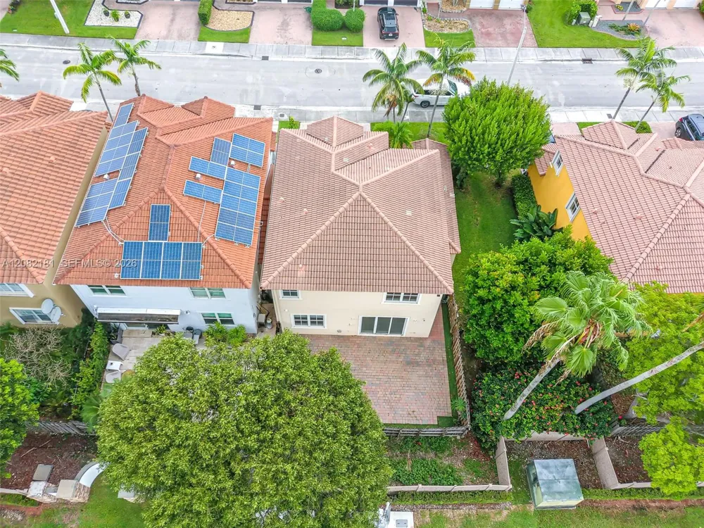 7670 NW 113th Path Doral, FL 33178
