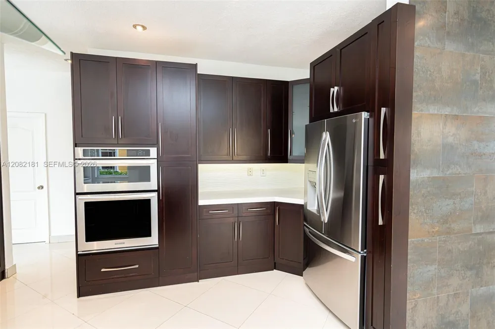 7670 NW 113th Path Doral, FL 33178