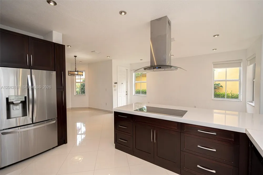 7670 NW 113th Path Doral, FL 33178