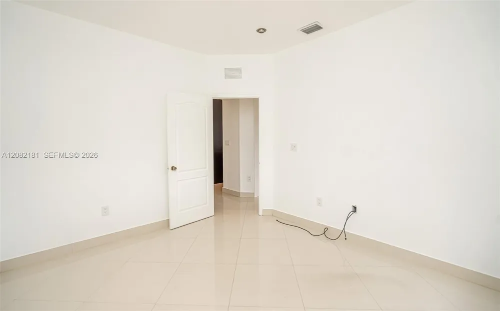 7670 NW 113th Path Doral, FL 33178