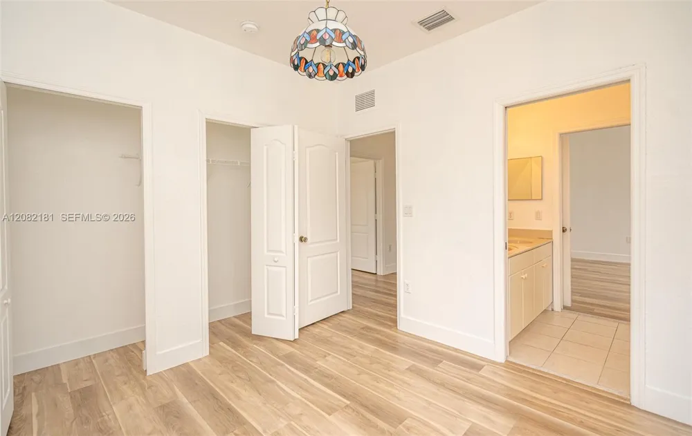 7670 NW 113th Path Doral, FL 33178