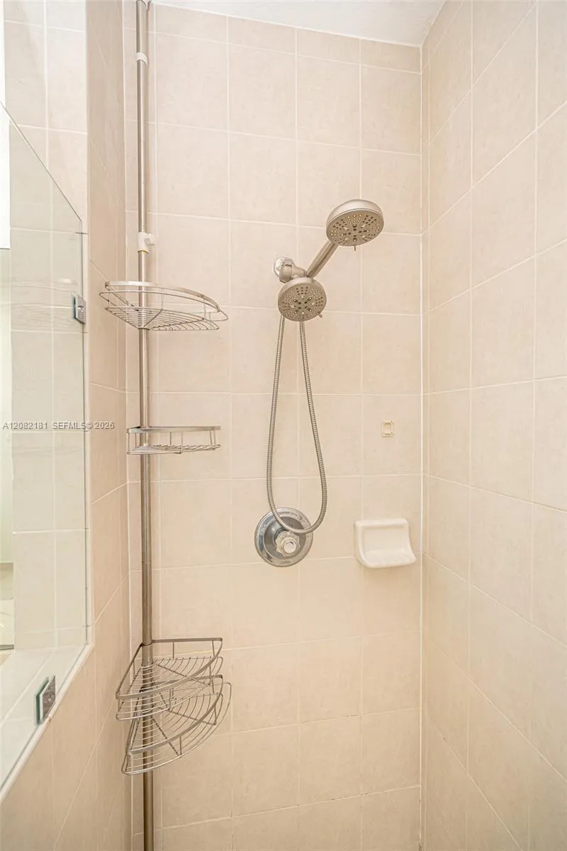 7670 NW 113th Path Doral, FL 33178