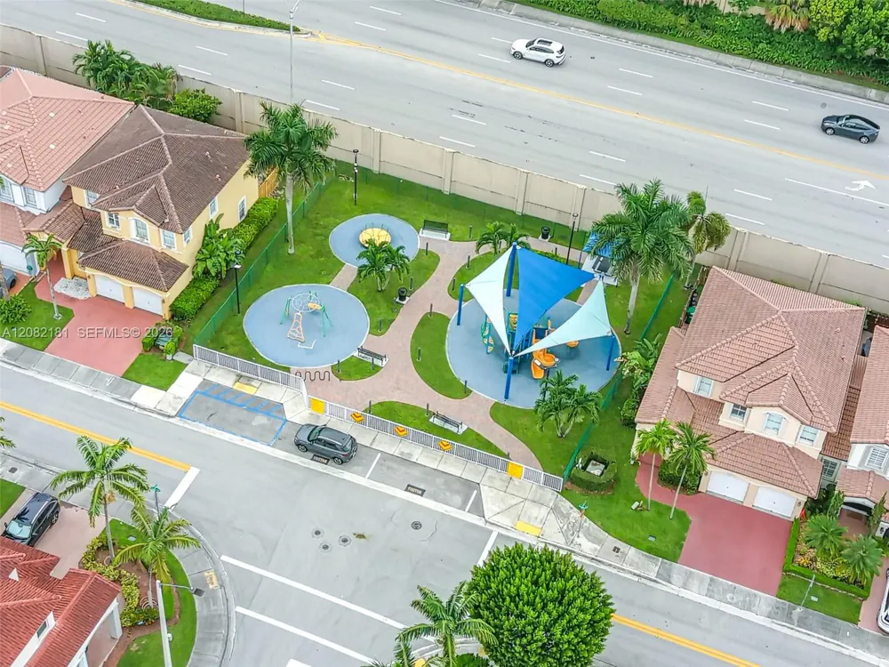 7670 NW 113th Path Doral, FL 33178