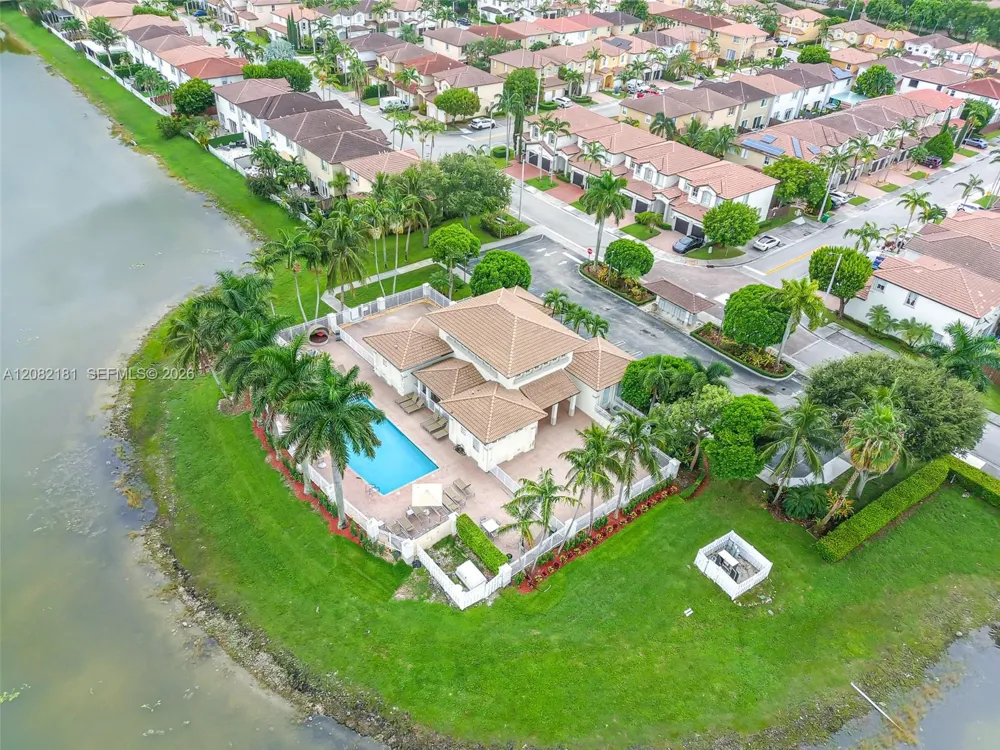 7670 NW 113th Path Doral, FL 33178