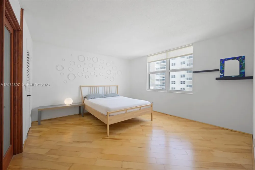 1901 S Ocean Dr #303 Hollywood, FL 33019