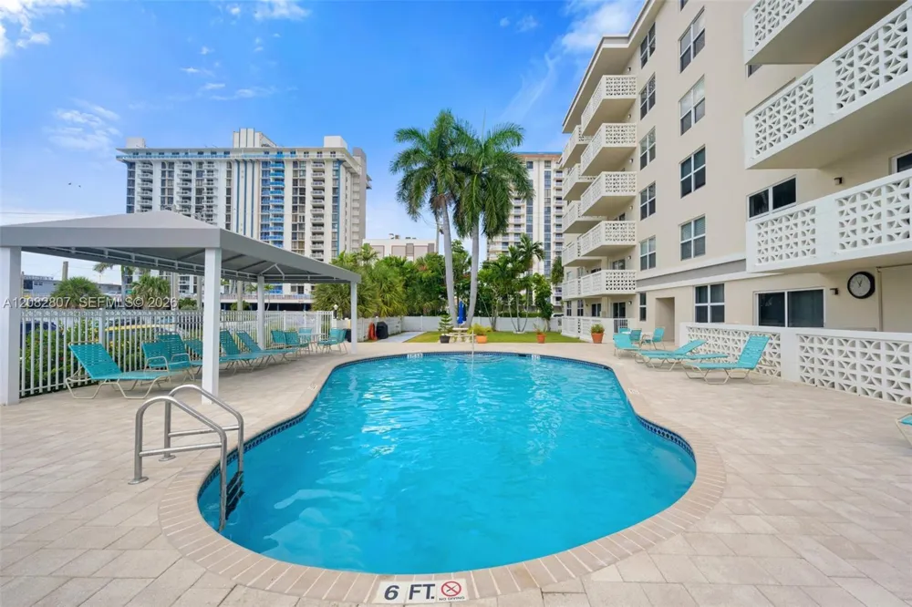 1901 S Ocean Dr #303 Hollywood, FL 33019
