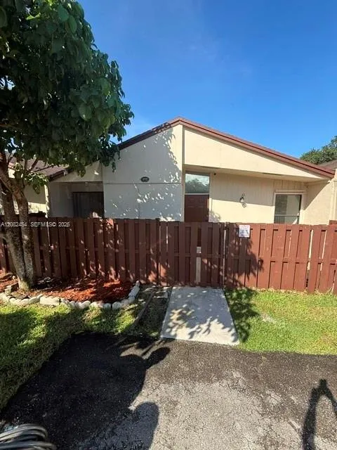 22583 Vistawood Way Boca Raton, FL 33428