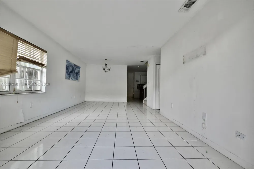 7132 SW 158th Path Miami, FL 33193