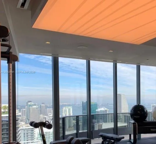 1000 Brickell Plaza #2406 Miami, FL 33131
