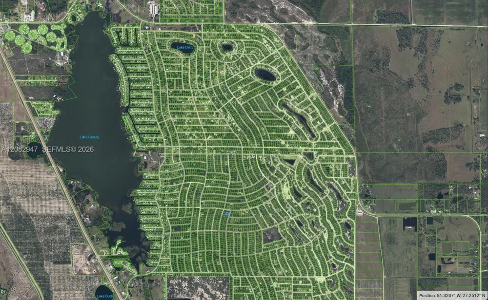 332 Sunnyside Dr Lake Placid, FL 33852