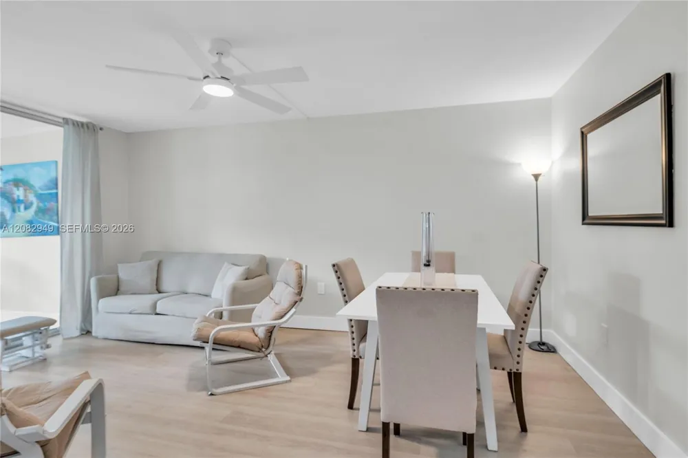 9091 Lime Bay Blvd #211 Tamarac, FL 33321