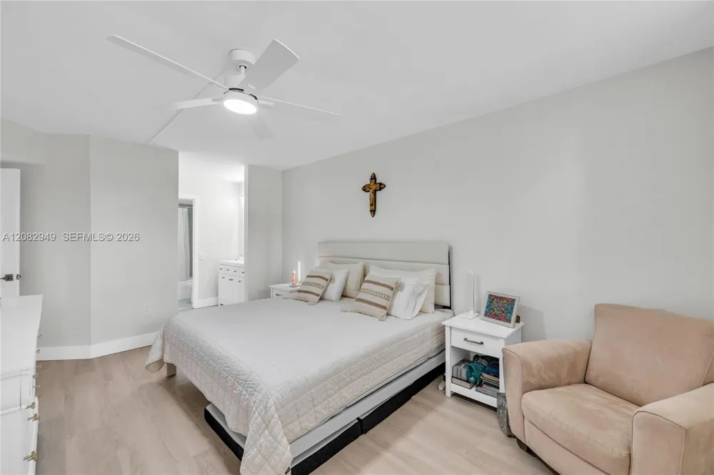9091 Lime Bay Blvd #211 Tamarac, FL 33321
