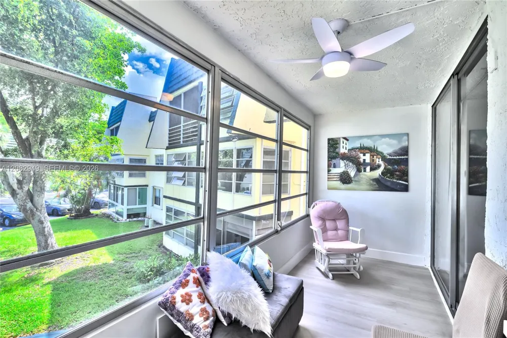 9091 Lime Bay Blvd #211 Tamarac, FL 33321