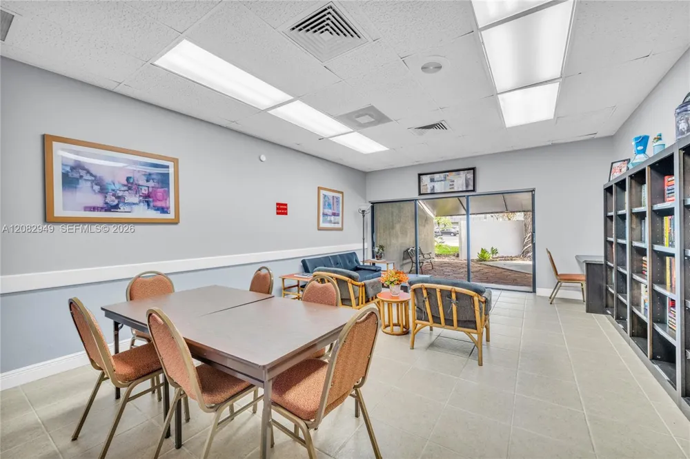 9091 Lime Bay Blvd #211 Tamarac, FL 33321