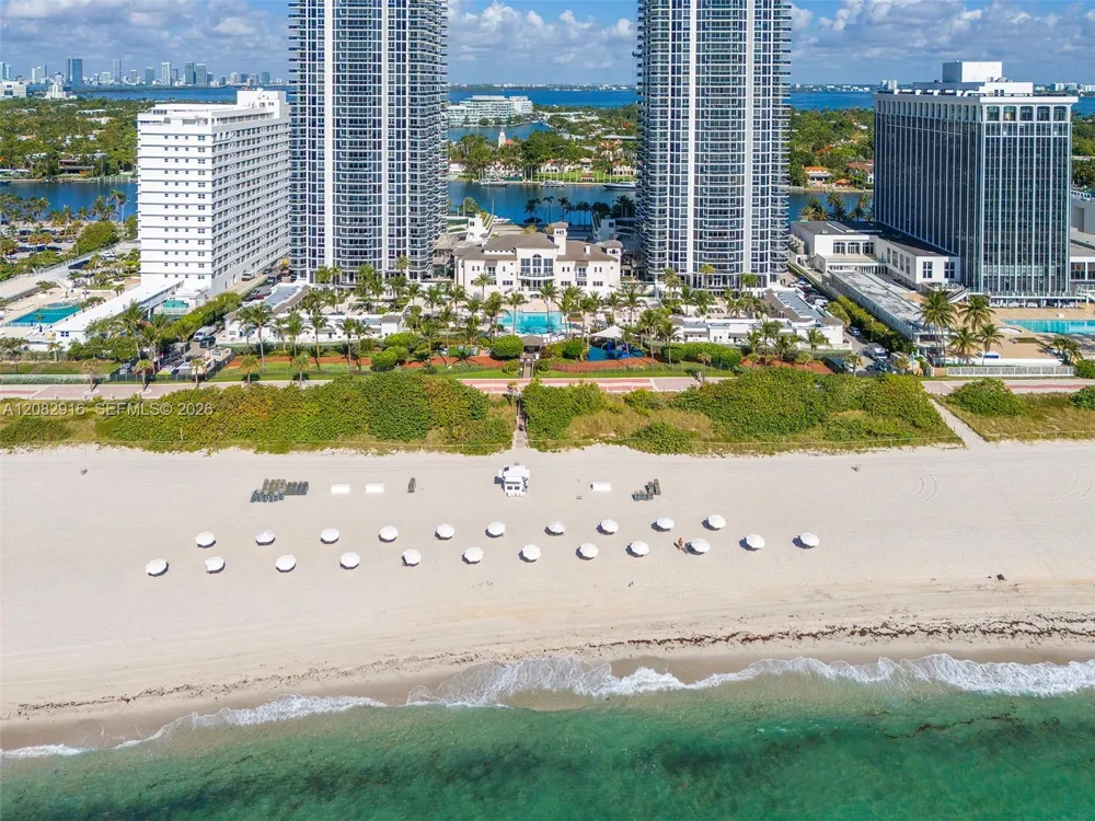 4779 Collins Ave #1805 Miami Beach, FL 33140