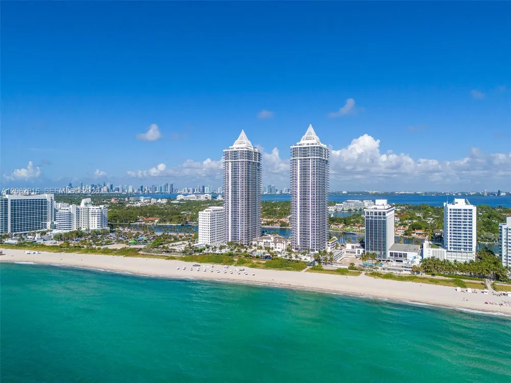 4779 Collins Ave #1805 Miami Beach, FL 33140