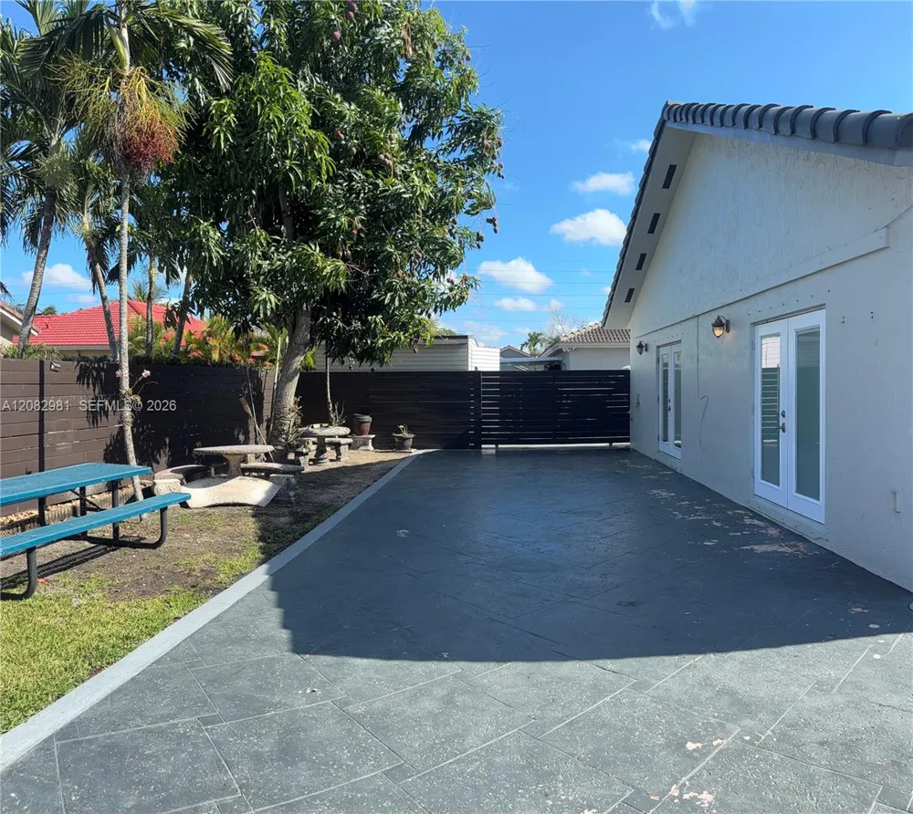 709 SE 13th Ter #709 Homestead, FL 33033