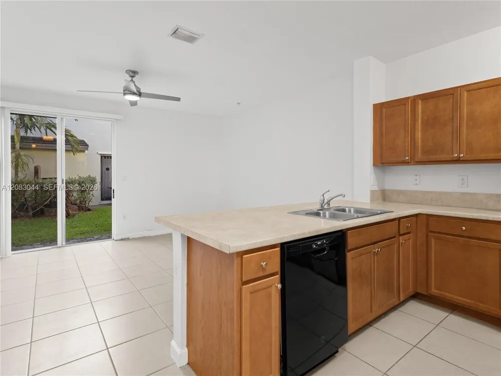 132 SE 28th Pl #7 Homestead, FL 33033