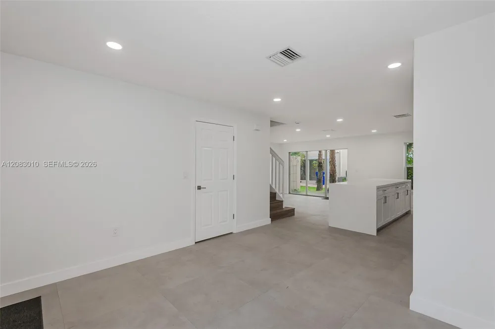 17139 NW 23rd St Pembroke Pines, FL 33028