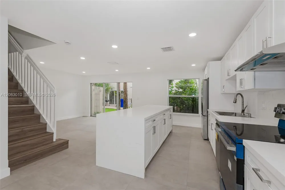 17139 NW 23rd St Pembroke Pines, FL 33028
