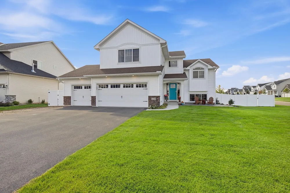 1310 142nd Street E Rosemount, MN 55068