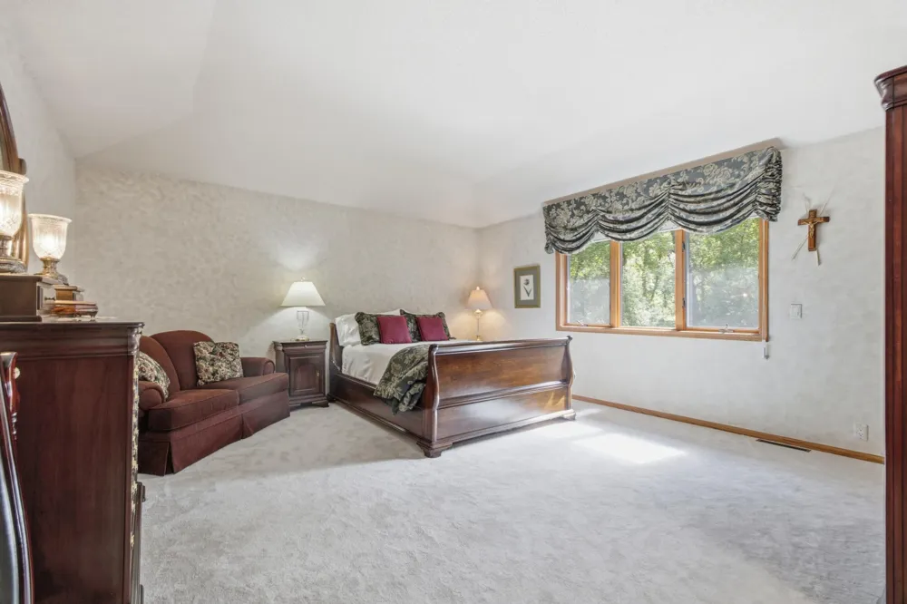 12954 Hillton Road Little Falls, MN 56345
