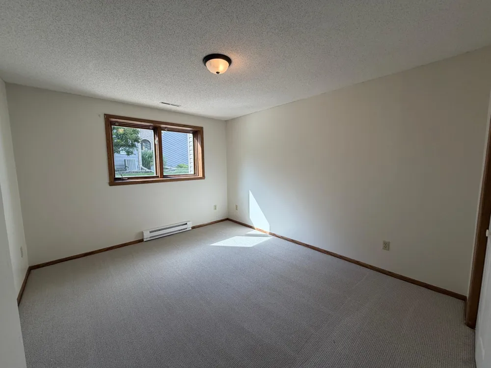 1608 38th Avenue S Fargo, ND 58104