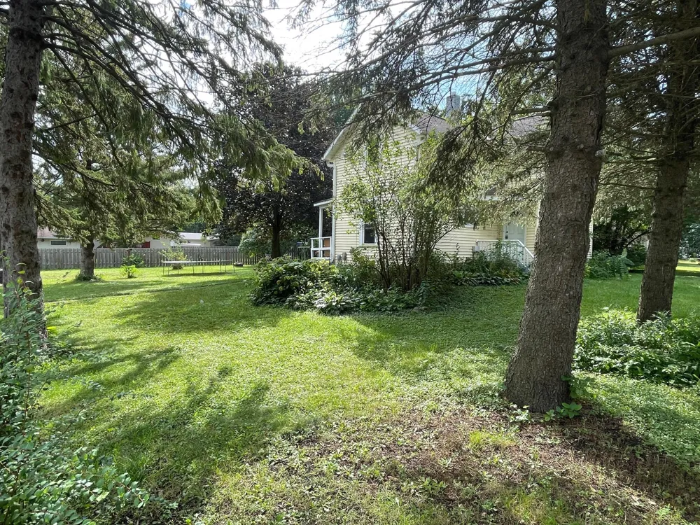 405 Central Avenue S Mapleton, MN 56065
