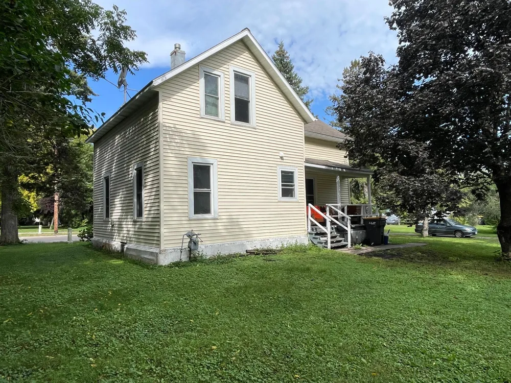 405 Central Avenue S Mapleton, MN 56065