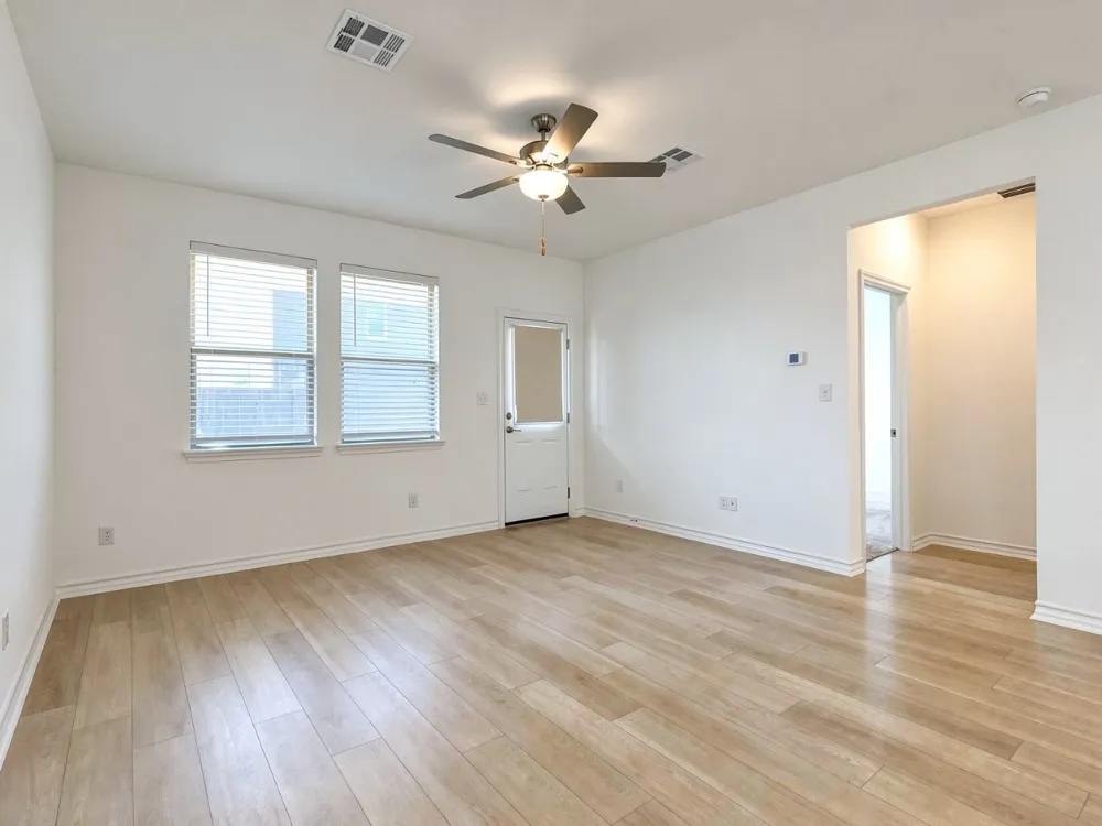 366 Papaya Drive Buda, TX 78610