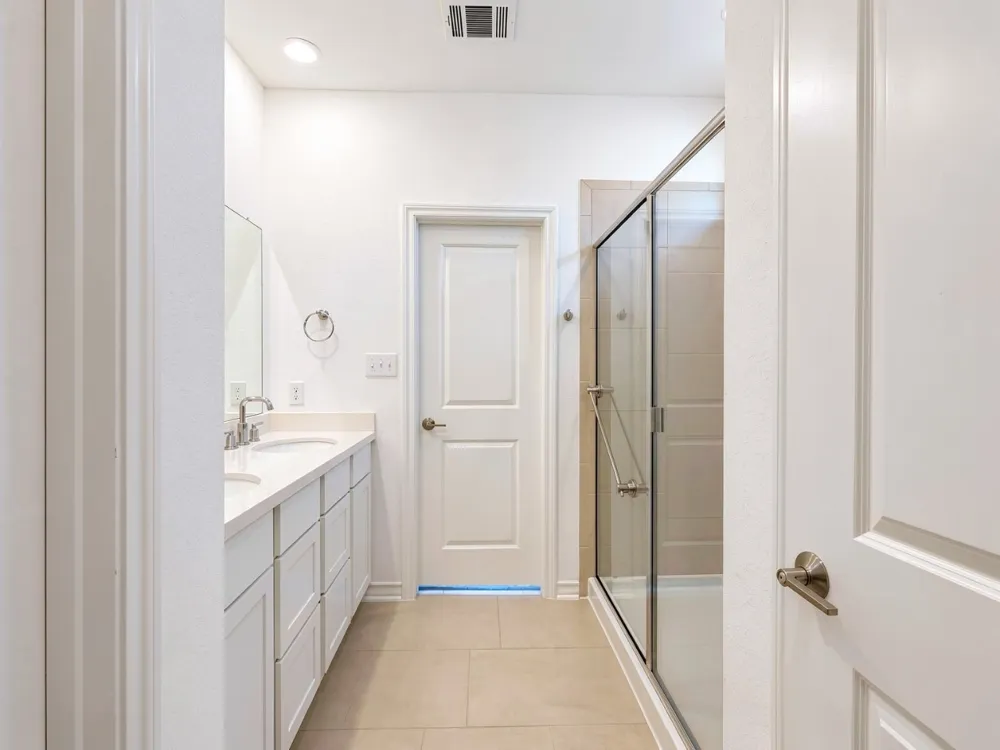 366 Papaya Drive Buda, TX 78610