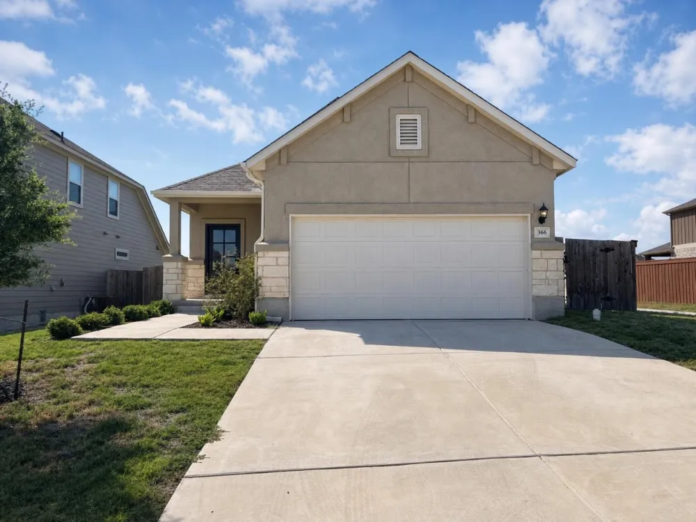 366 Papaya Drive Buda, TX 78610