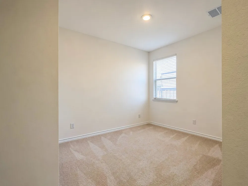 366 Papaya Drive Buda, TX 78610