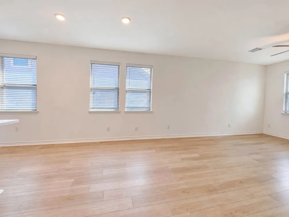 366 Papaya Drive Buda, TX 78610