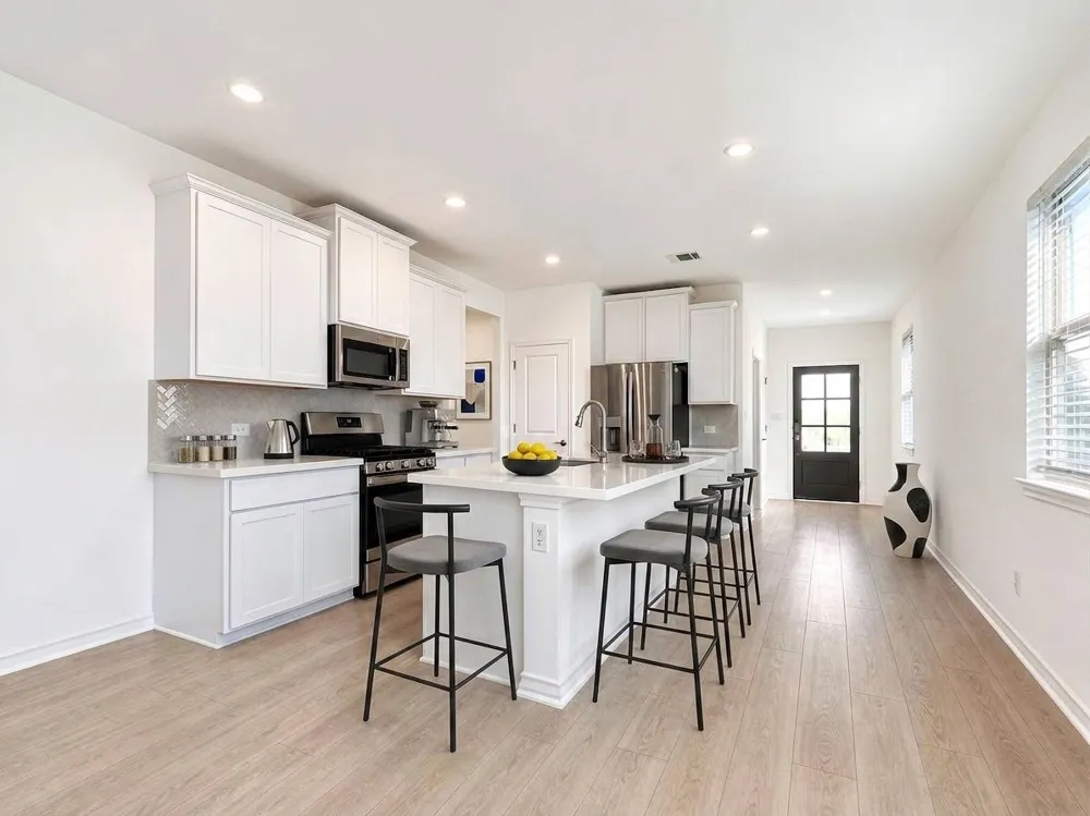 366 Papaya Drive Buda, TX 78610