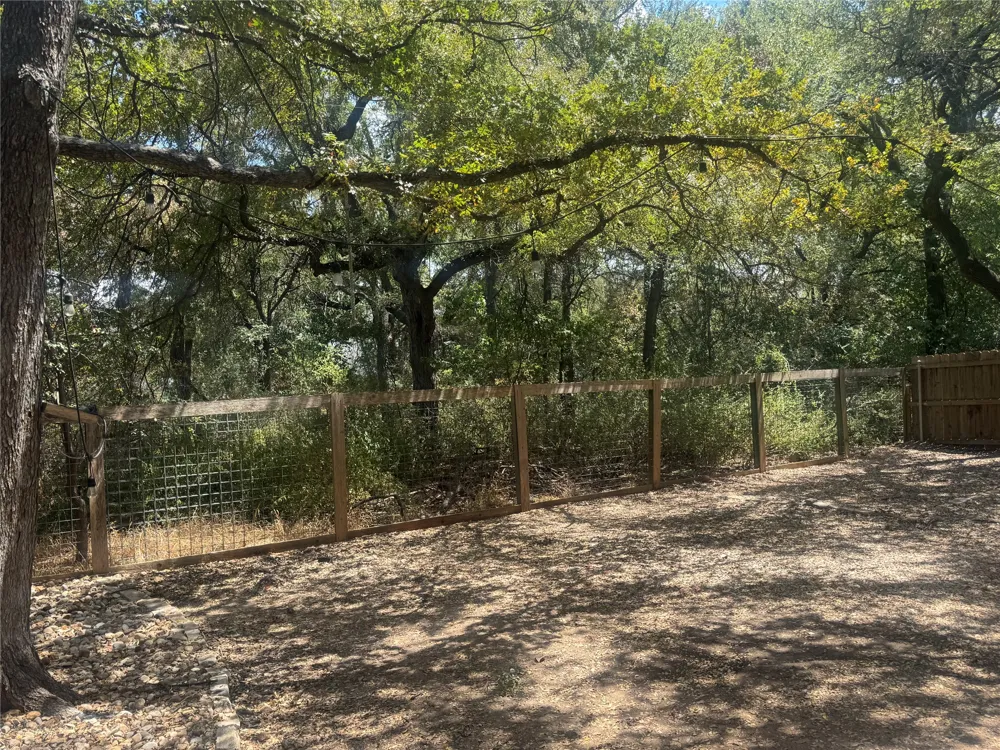 4311 Ganymede Drive Austin, TX 78727